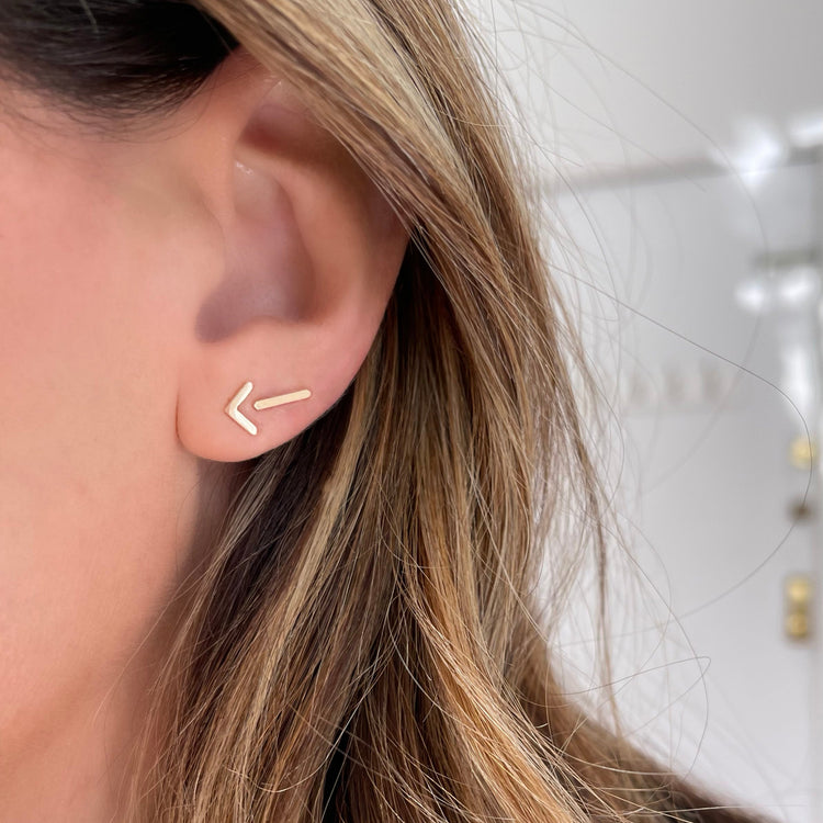 Courage Classic Golden Age Mini Stud - Single 14k Yellow Gold